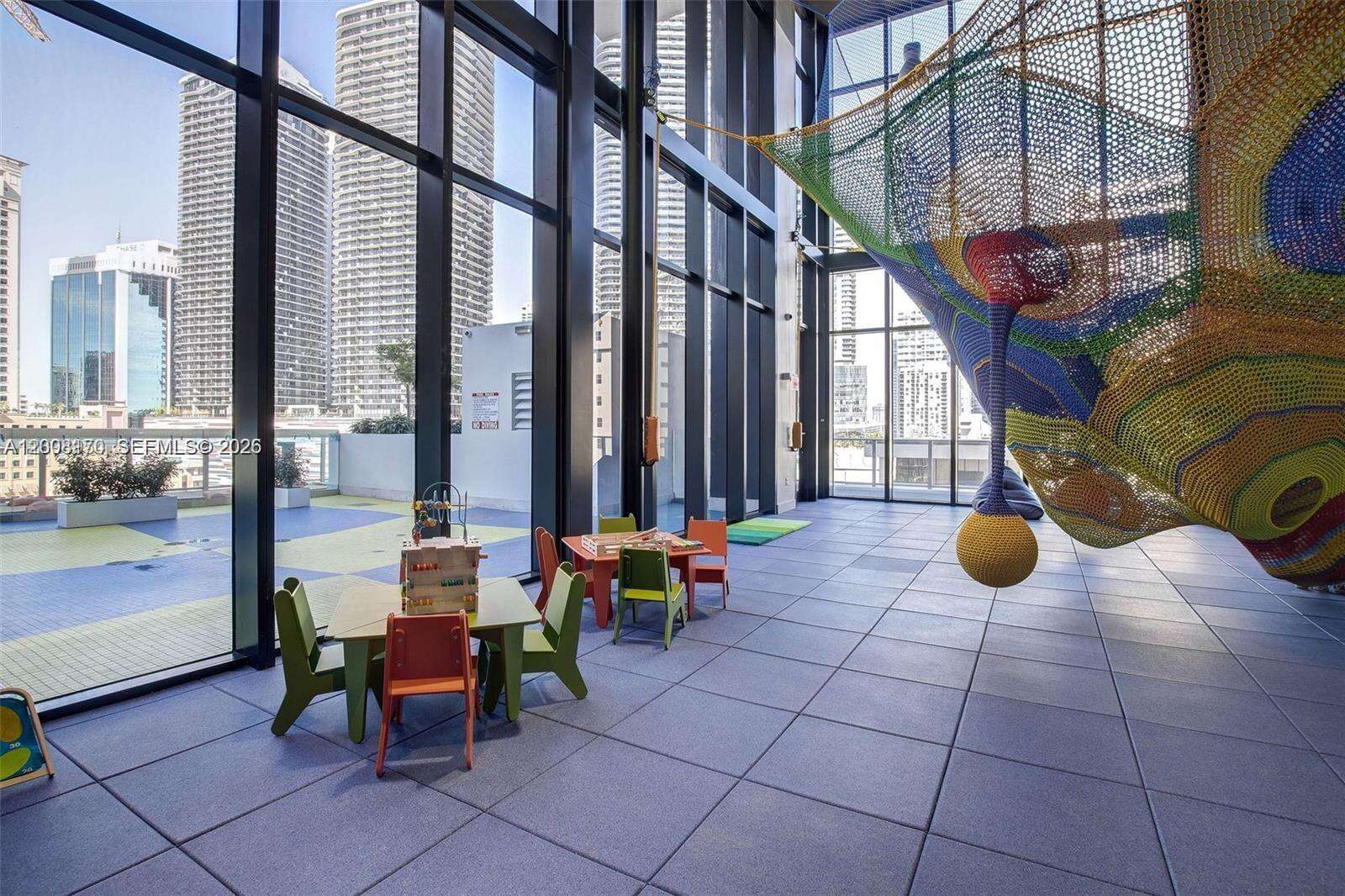 1010 Brickell at 1010 Brickell Ave, Miami, FL 33131 - For Sale photo 26