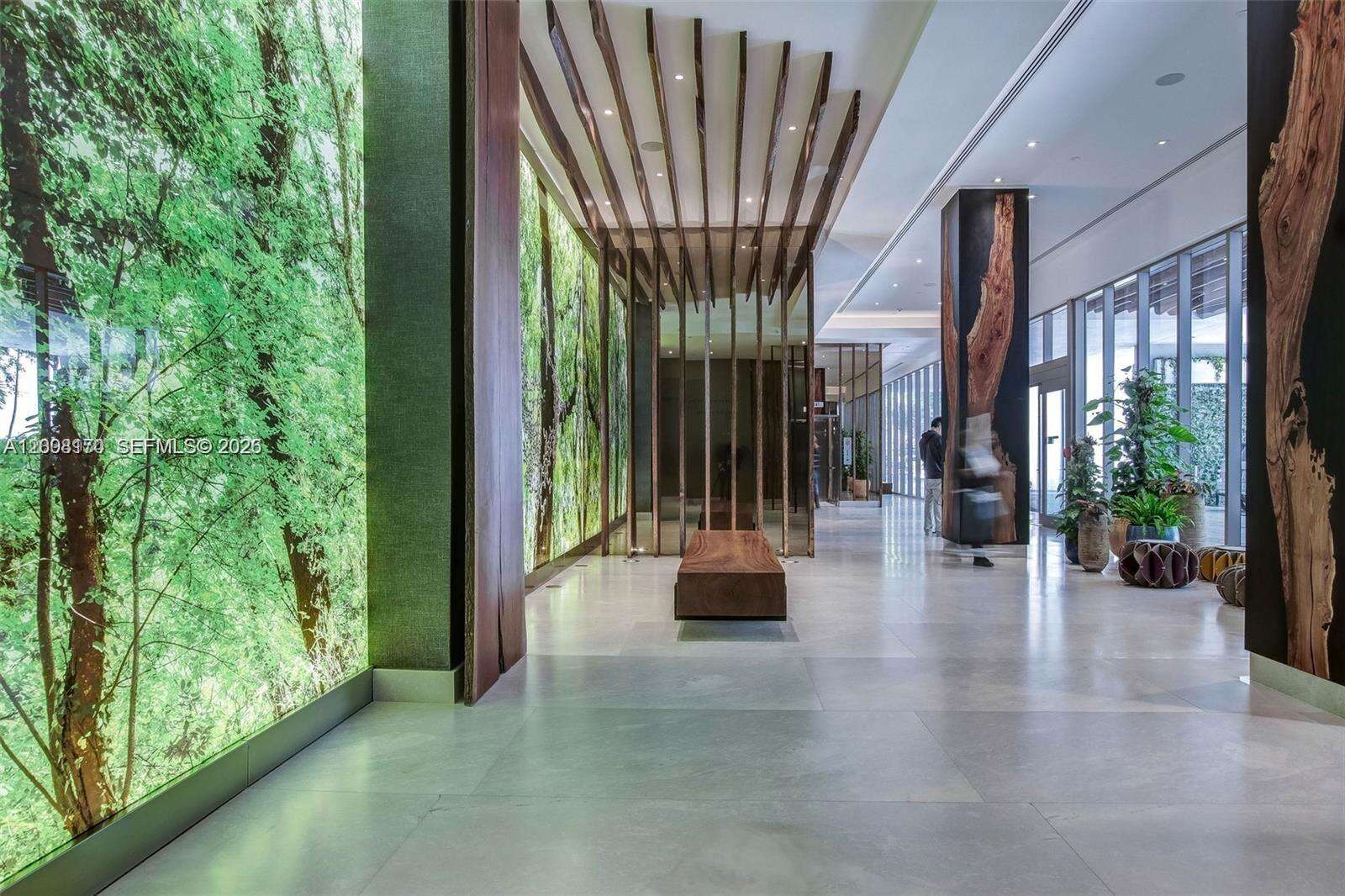 1010 Brickell at 1010 Brickell Ave, Miami, FL 33131 - For Sale photo 35