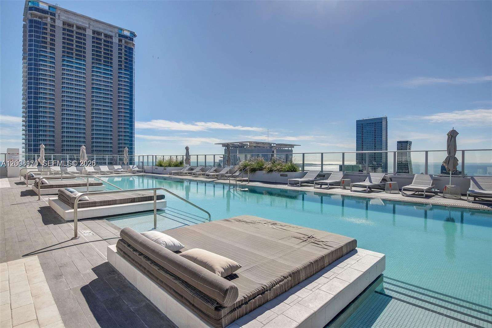 1010 Brickell at 1010 Brickell Ave, Miami, FL 33131 - For Sale photo 46