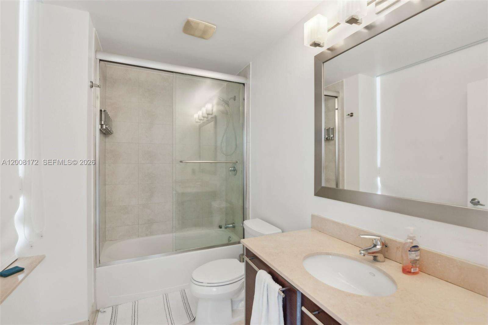 Quantum On The Bay at 1900 Bayshore Dr, Miami, FL 33132 - For Sale photo 13