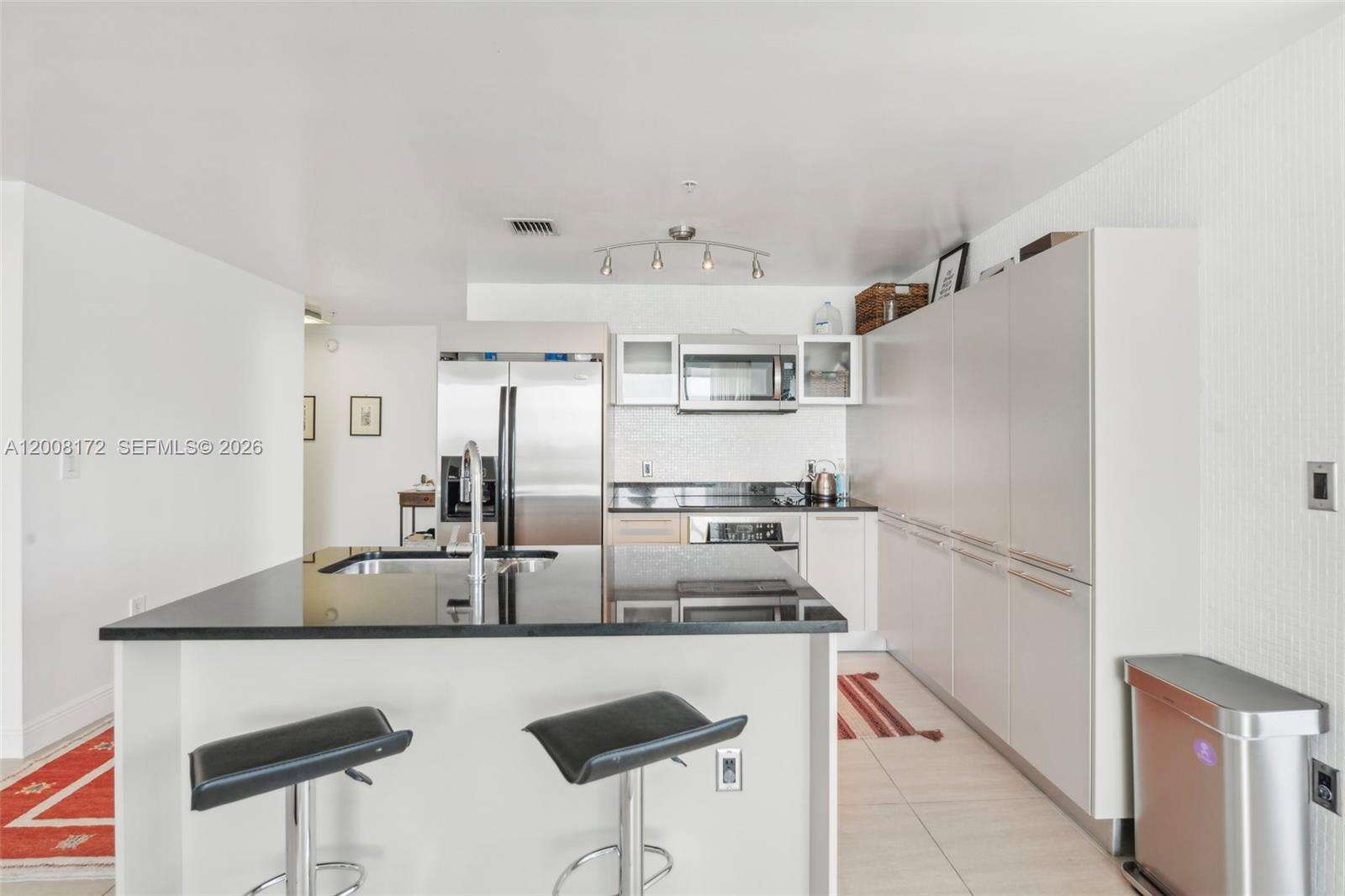 Quantum On The Bay at 1900 Bayshore Dr, Miami, FL 33132 - For Sale photo 7