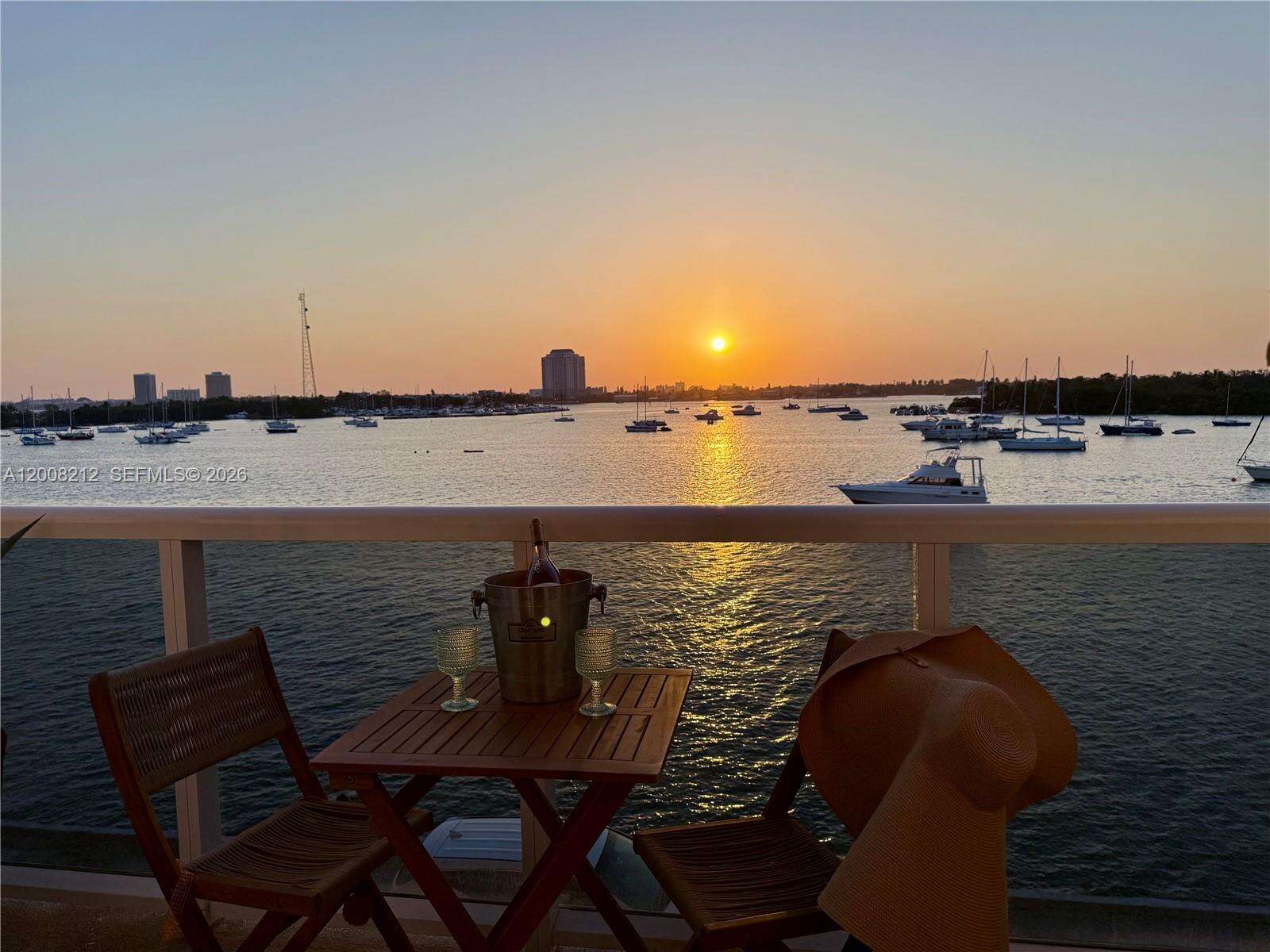 The Islander Club Condos for Sale & Rent | Picture 1