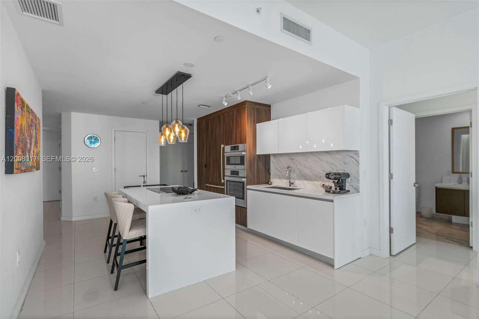 Paramount Miami Worldcenter at 851 1 Ave, Miami, FL 33132 - For Sale photo 6