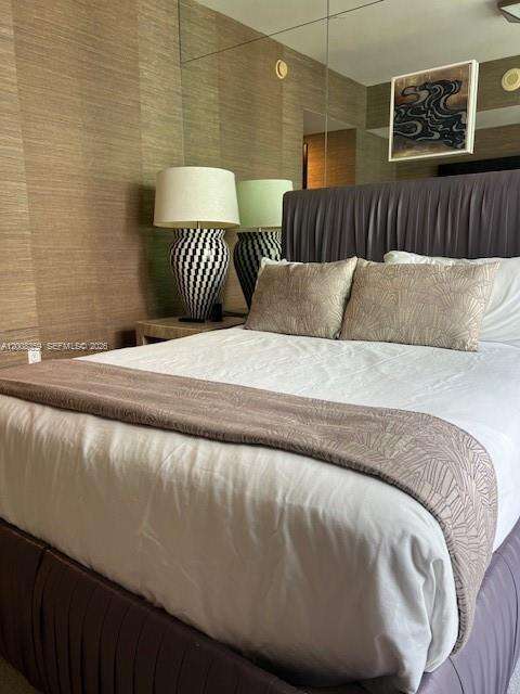 Icon Brickell 3 at 485 Brickell Ave, Miami, FL 33131 - For Sale photo 12