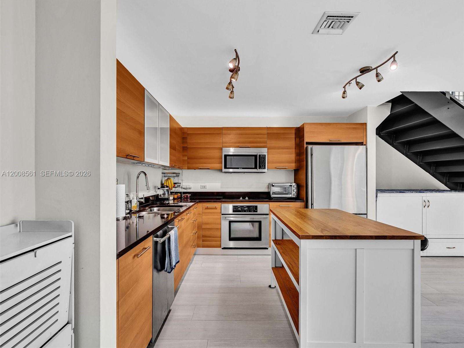Four Midtown at 3301 1 Ave, Miami, FL 33137 - For Sale photo 5