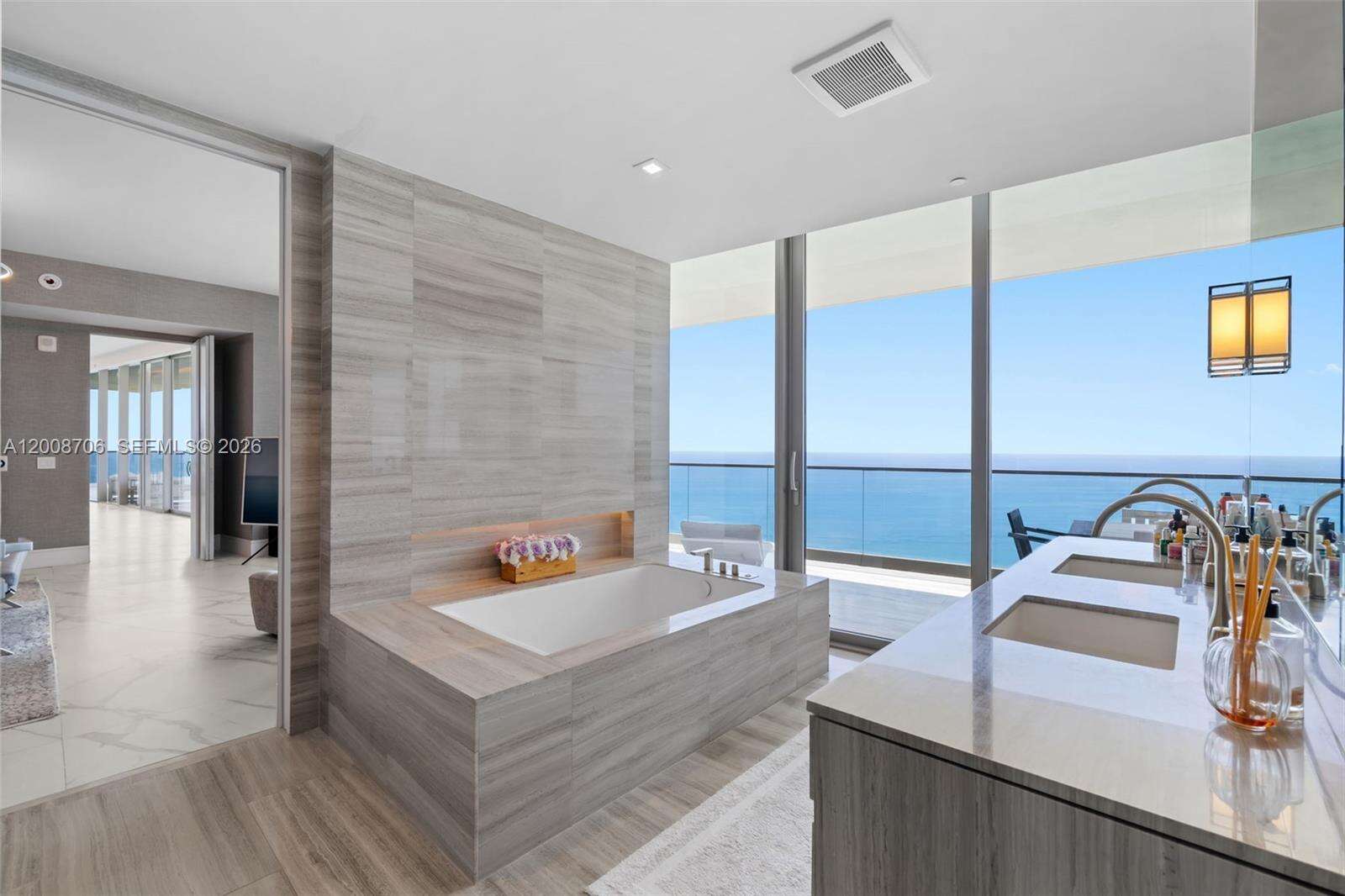 18975 COLLINS - 18975 Collins Ave, Sunny Isles Beach, FL 33160 | Picture 18