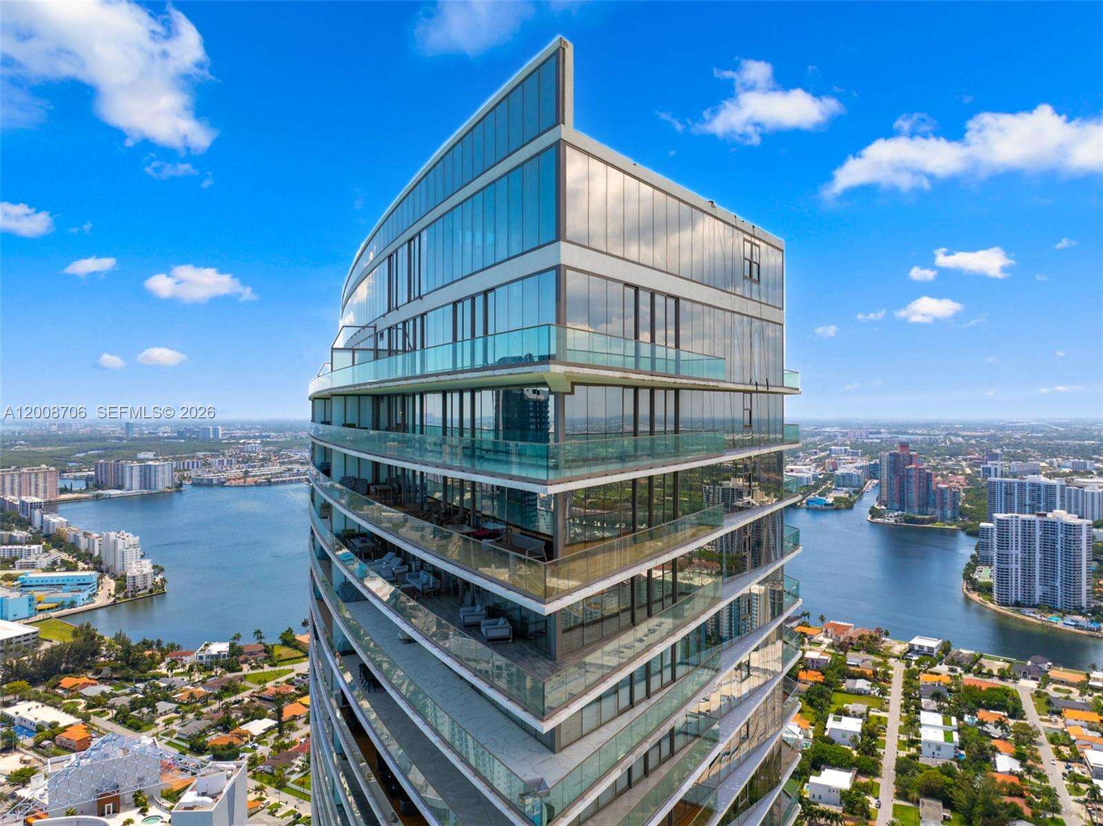18975 COLLINS - 18975 Collins Ave, Sunny Isles Beach, FL 33160 | Picture 31