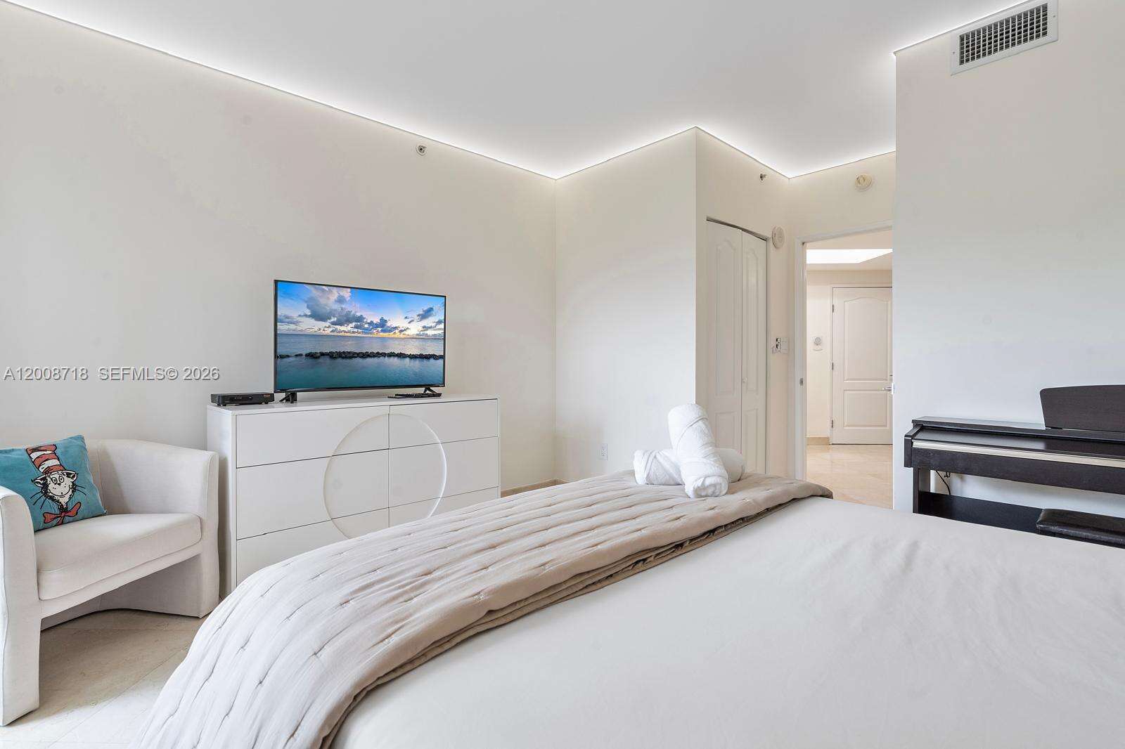King David at 17555 Atlantic Blvd, Sunny Isles Beach, FL 33160 - For Sale photo 34