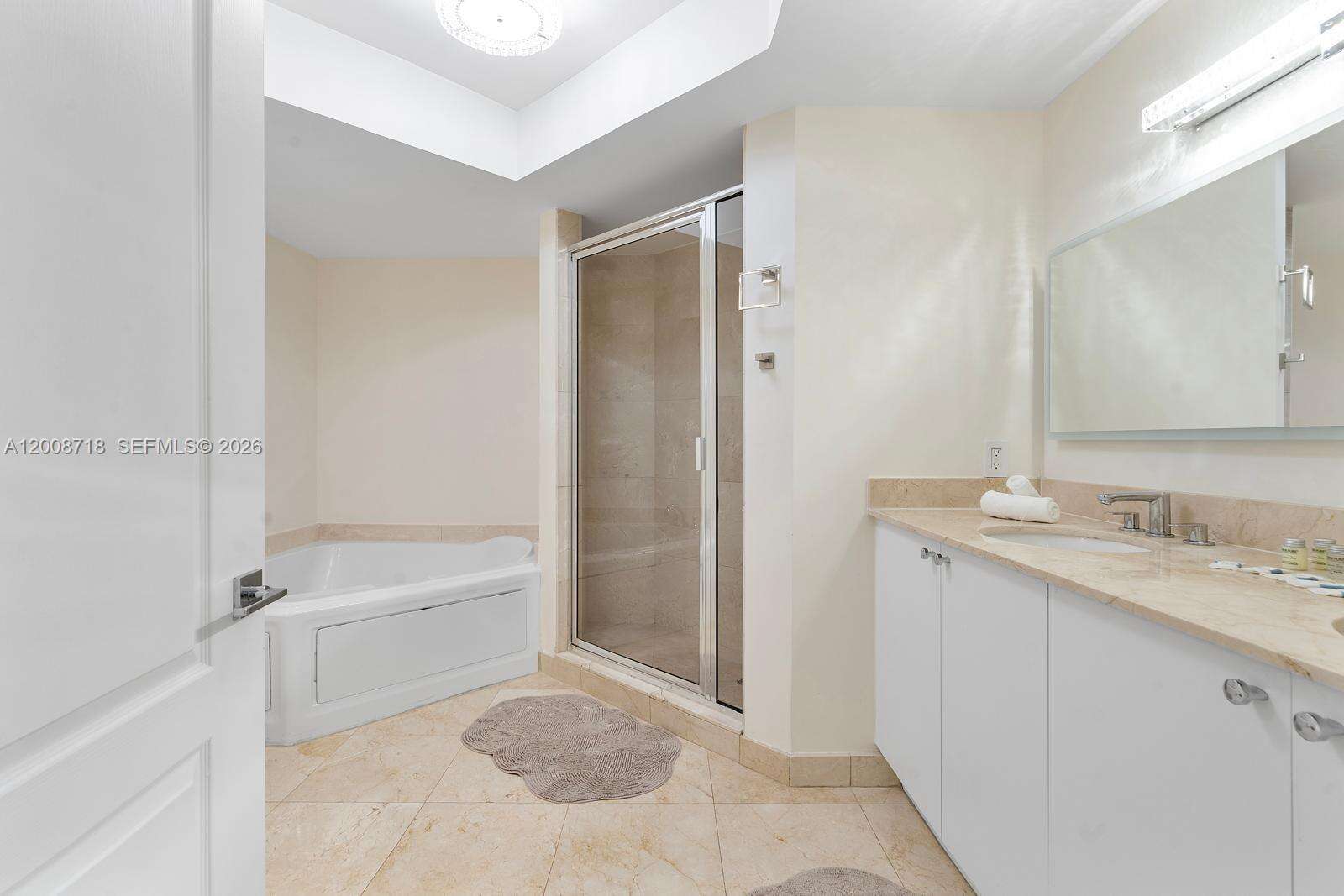 King David at 17555 Atlantic Blvd, Sunny Isles Beach, FL 33160 - For Sale photo 50