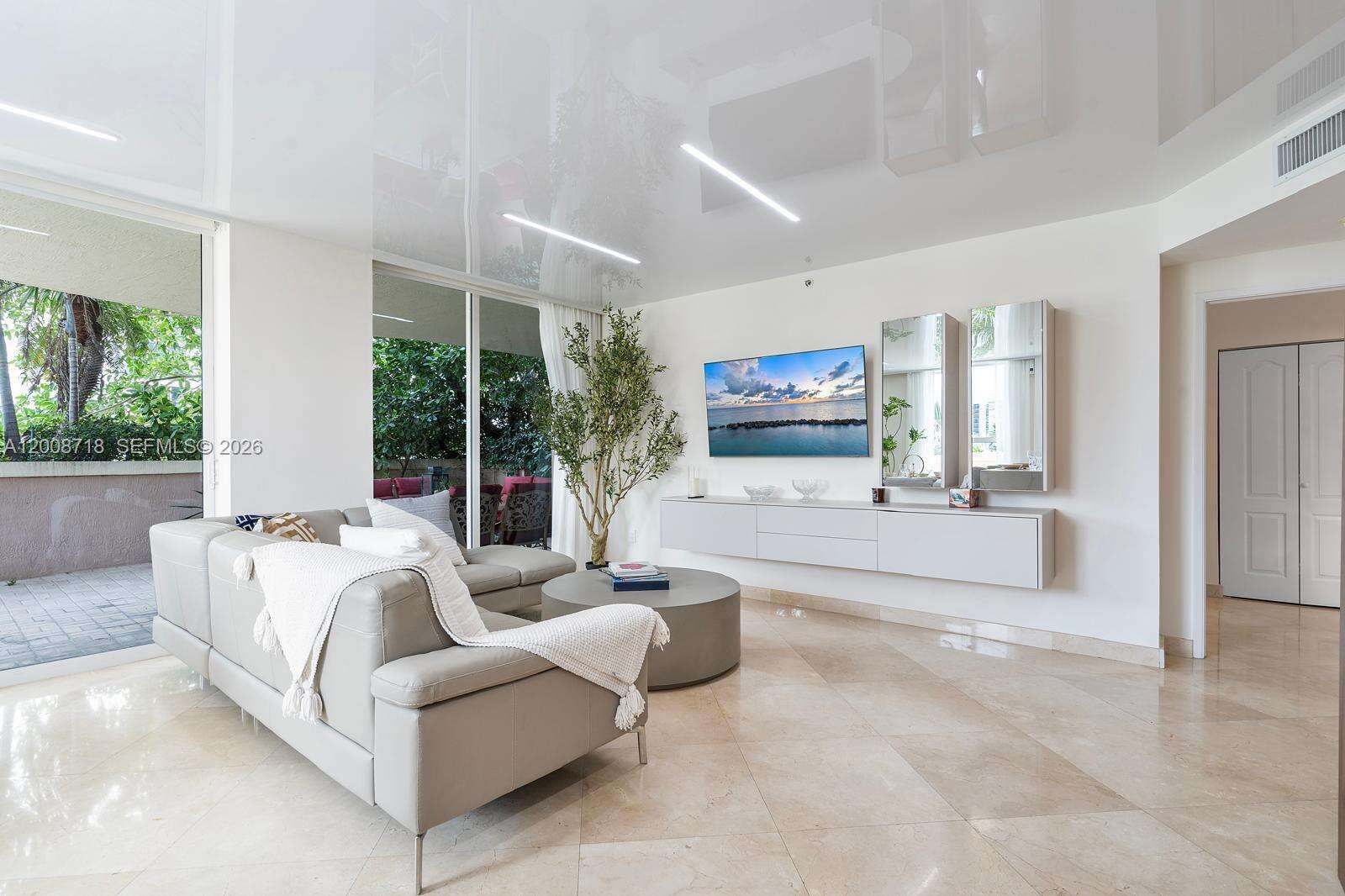 King David at 17555 Atlantic Blvd, Sunny Isles Beach, FL 33160 - For Sale photo 8