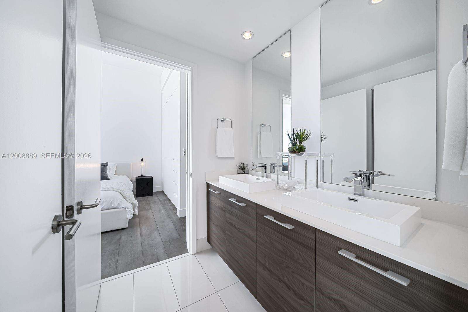 Sls Brickell at 1300 Miami Ave, Miami, FL 33130 - For Sale photo 20