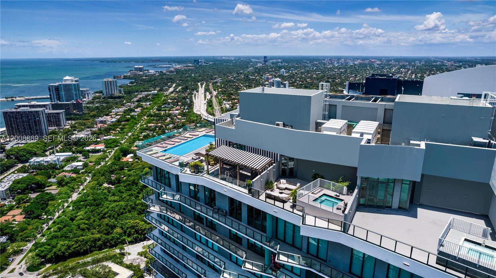Sls Brickell at 1300 Miami Ave, Miami, FL 33130 - For Sale photo 32