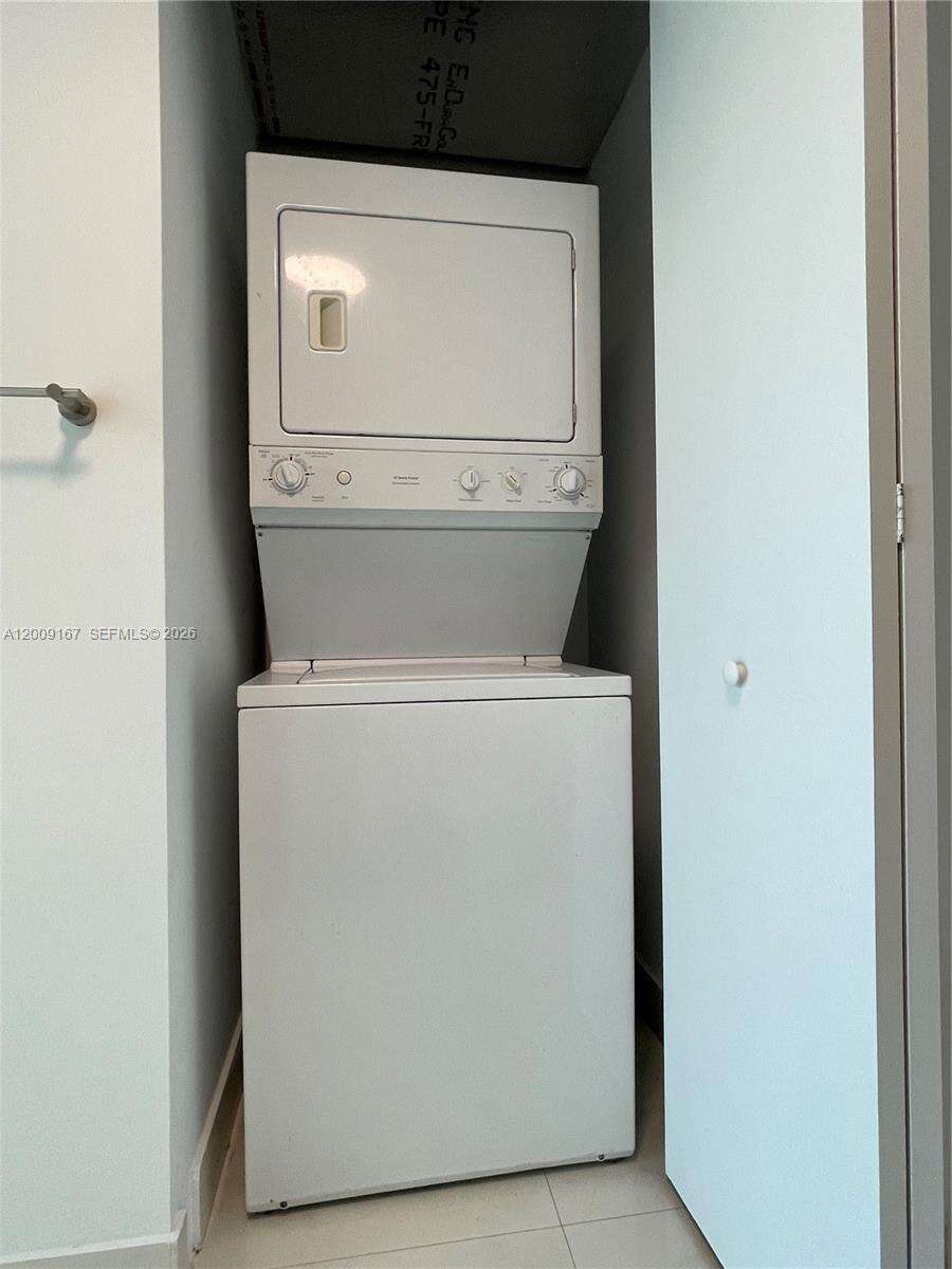 Neo Vertika at 690 1 Ct, Miami, FL 33130 - For Sale photo 33