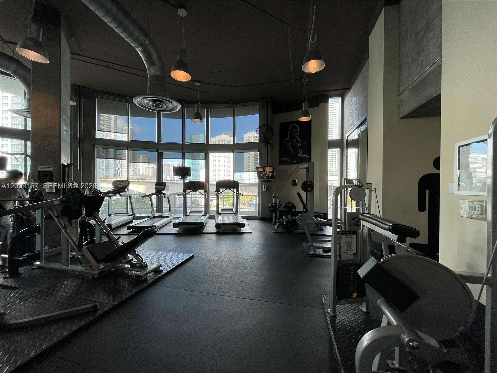 Neo Vertika at 690 1 Ct, Miami, FL 33130 - For Sale photo 47