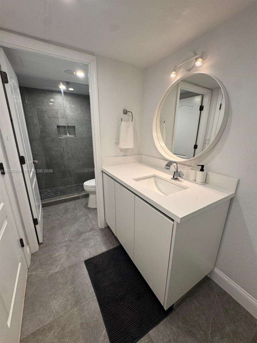 Roney Palace at 2301 Collins Ave, Miami Beach, FL 33139 - For Sale photo 14