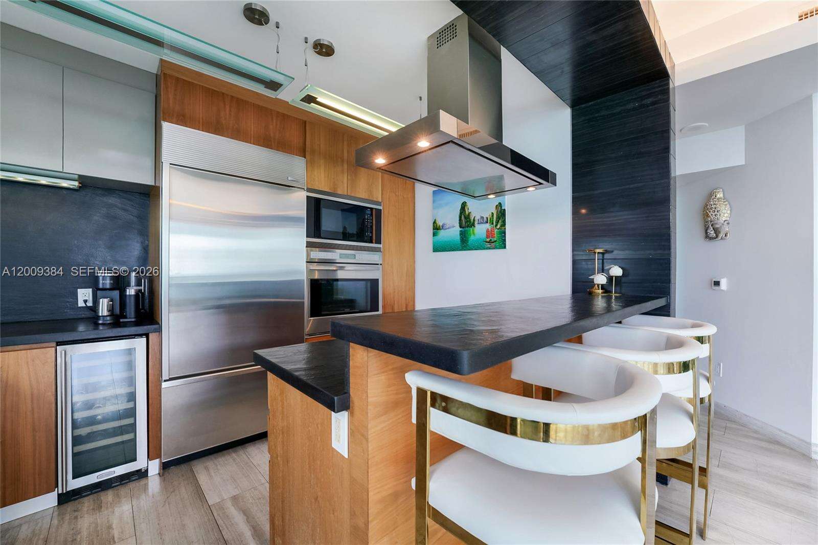 Paramount Bay at 2020 Bayshore Dr, Miami, FL 33137 - For Sale photo 10