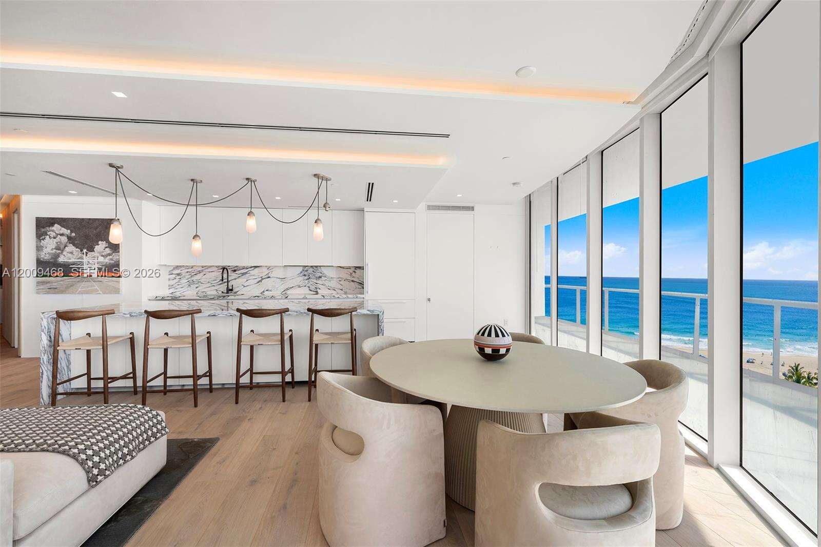 Continuum South Tower at 100 Pointe Dr, Miami Beach, FL 33139 - For Sale photo 12