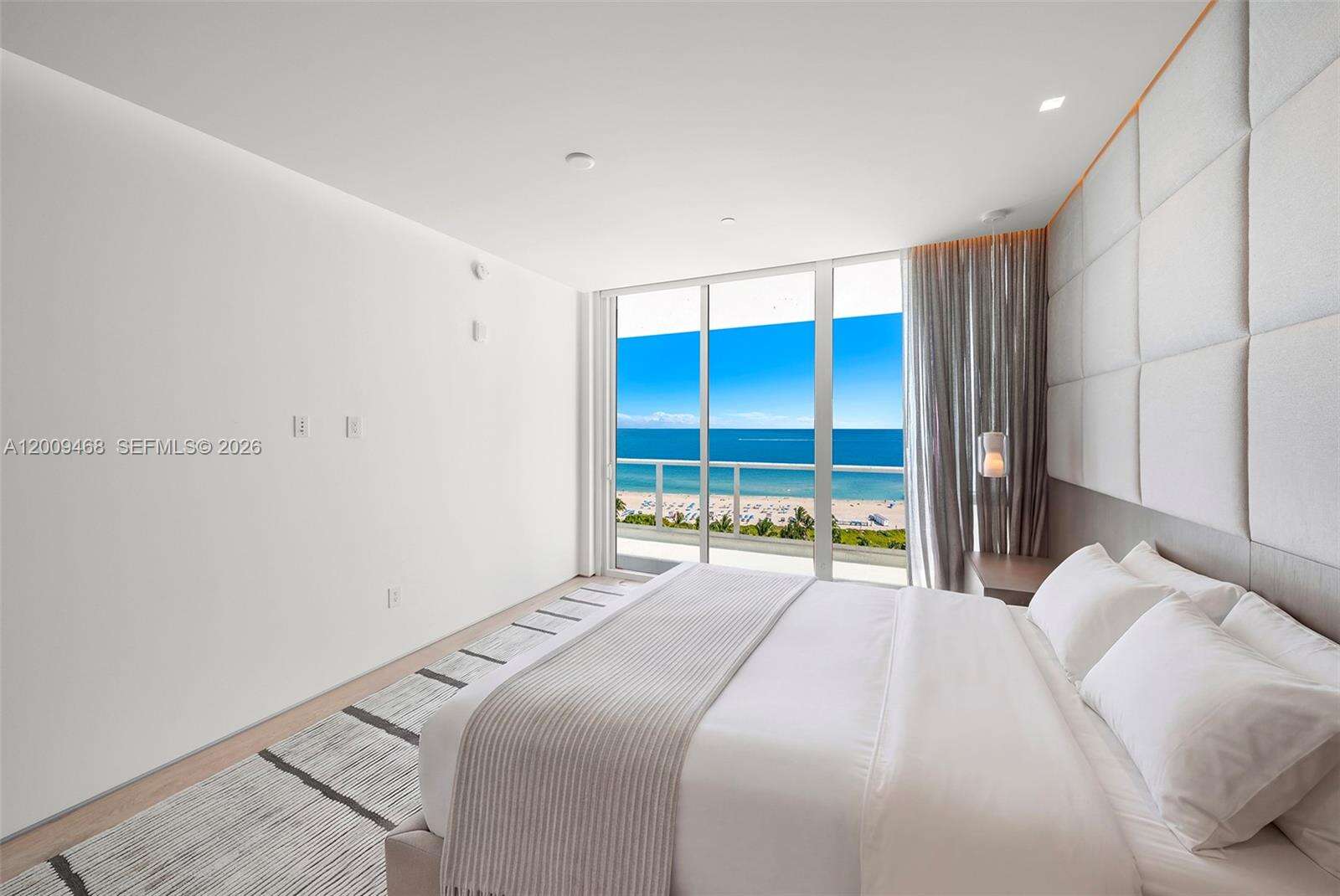 Continuum South Tower at 100 Pointe Dr, Miami Beach, FL 33139 - For Sale photo 20