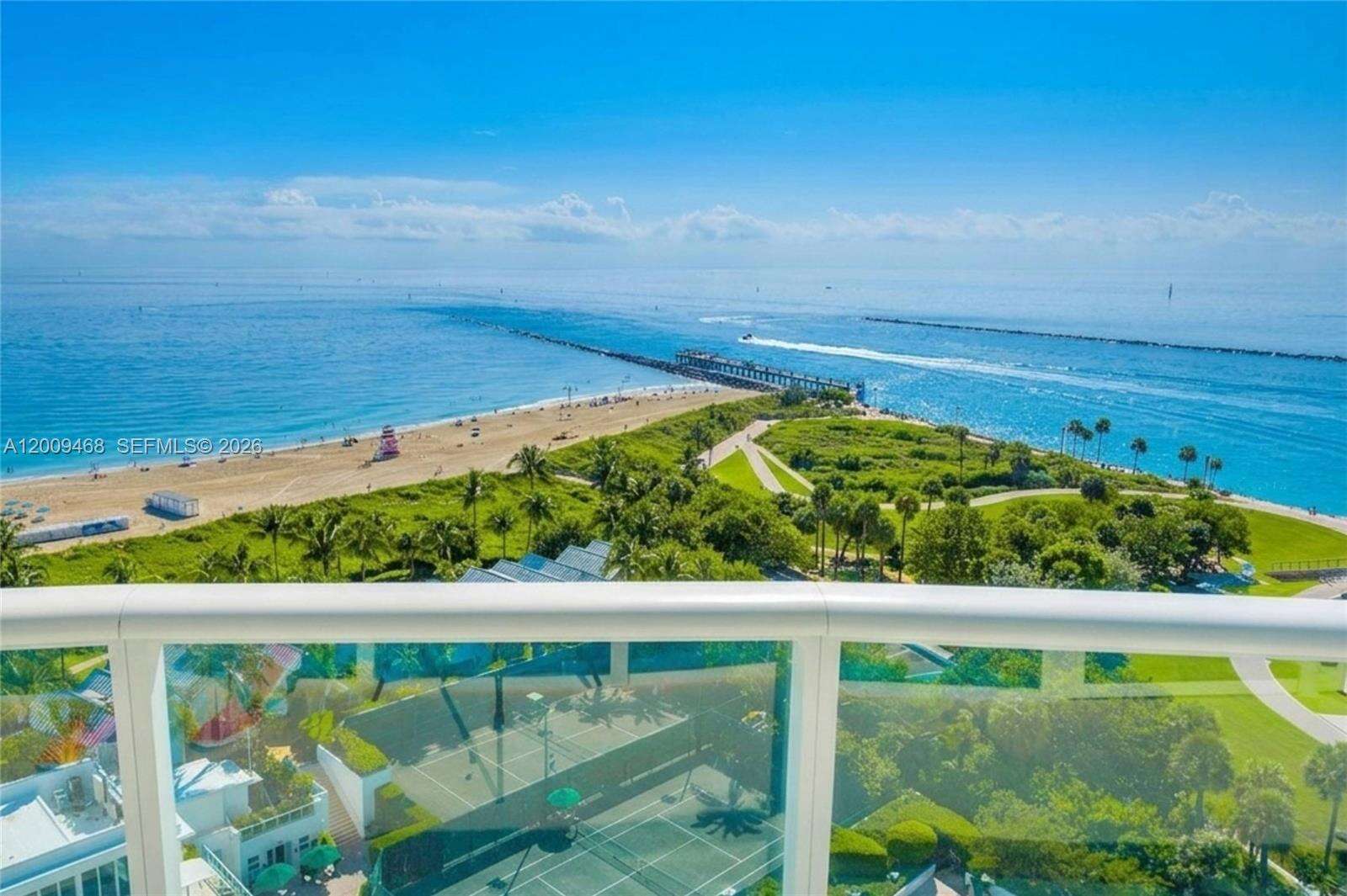 Continuum South Tower at 100 Pointe Dr, Miami Beach, FL 33139 - For Sale photo 7