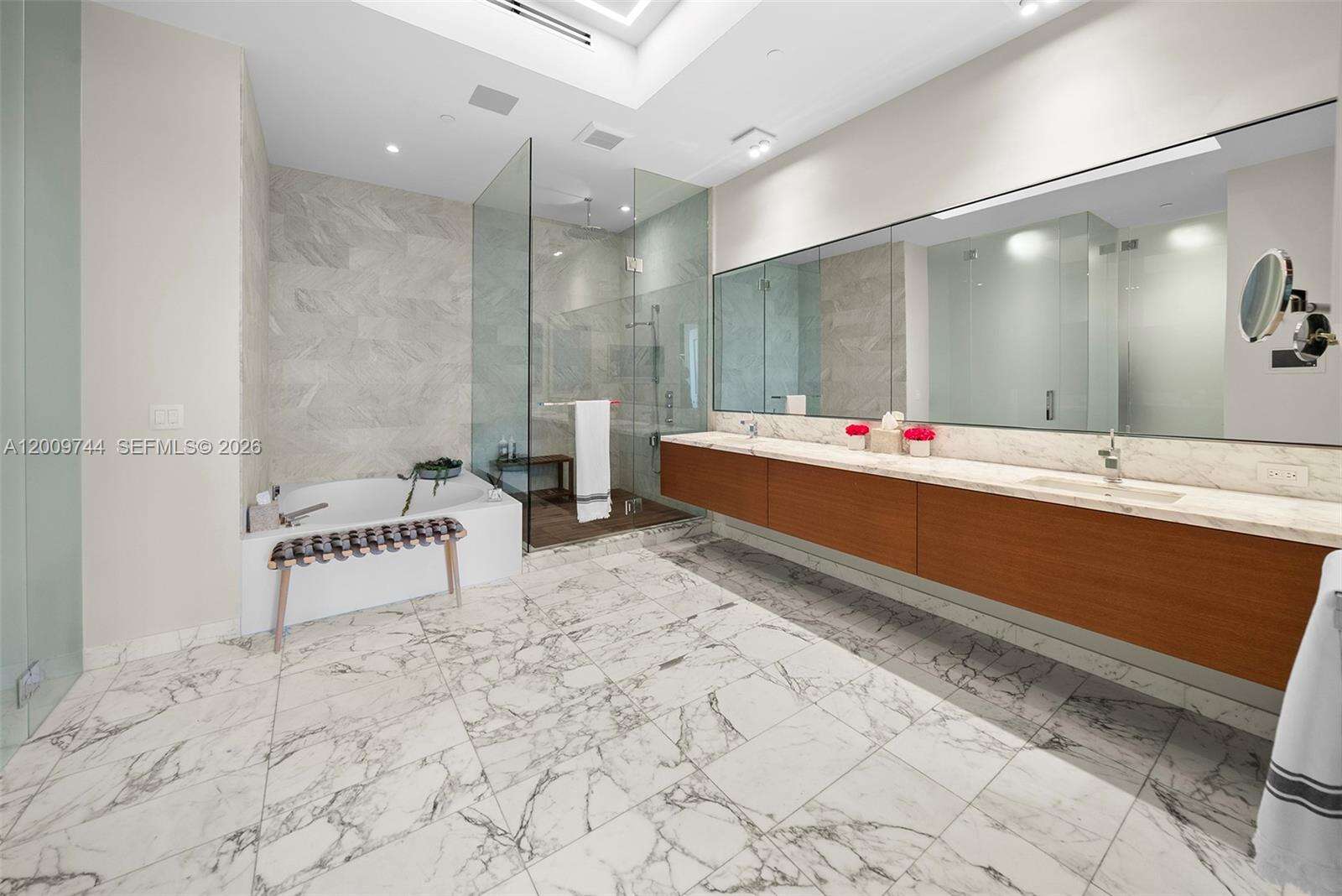 Oceana at 10201 Collins Ave, Bal Harbour, FL 33154 - For Sale photo 19