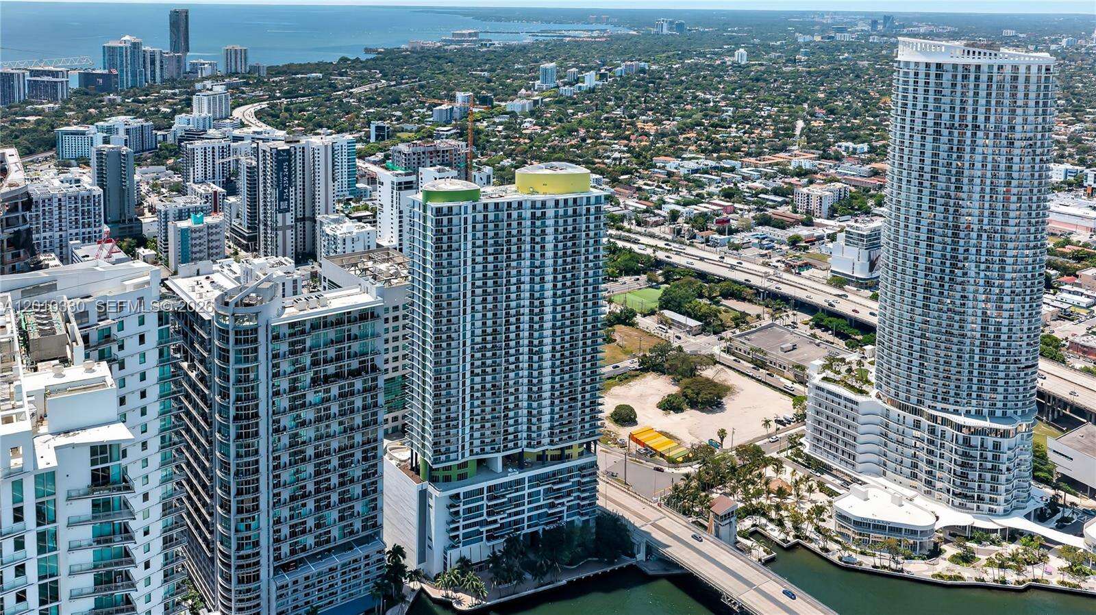 Latitude On The River at 185 7 St, Miami, FL 33130 - For Sale photo 28
