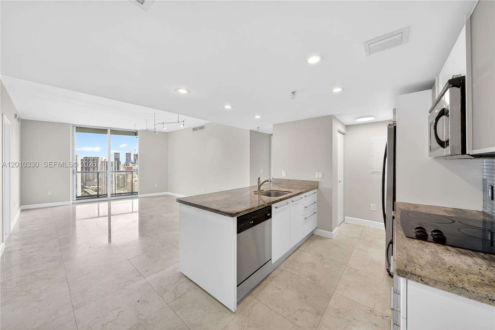 Latitude On The River at 185 7 St, Miami, FL 33130 - For Sale photo 5