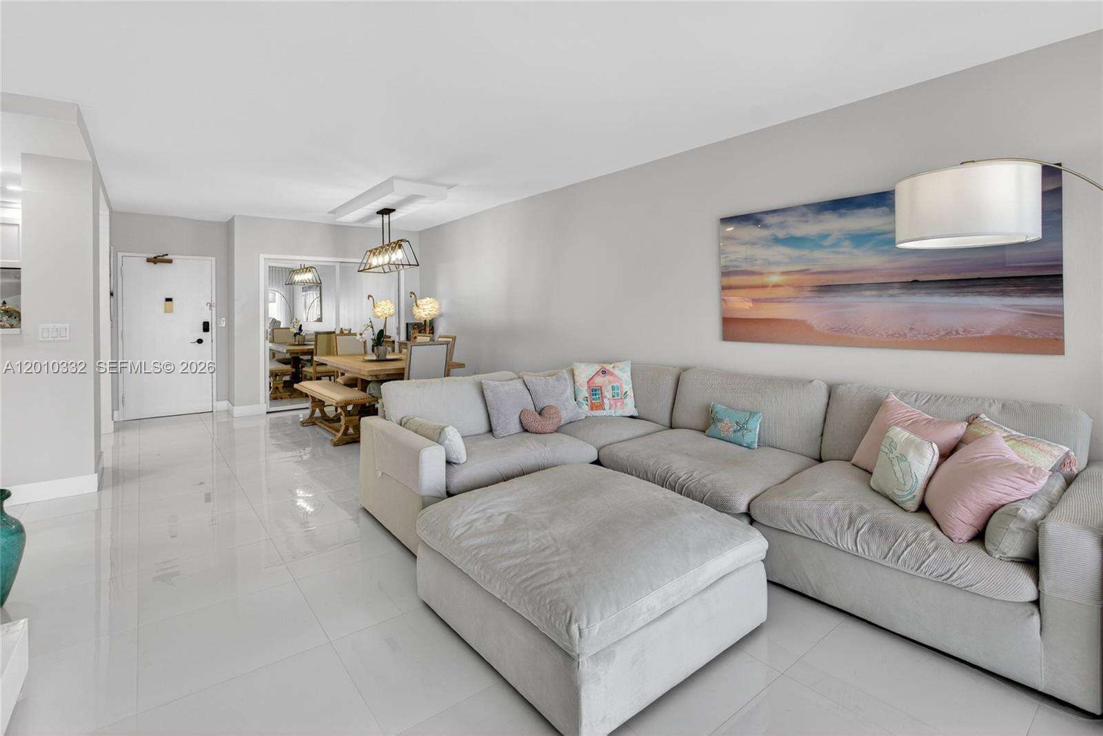 The Hemispheres at 1985 Ocean Dr, Hallandale Beach, FL 33009 - For Sale photo 11