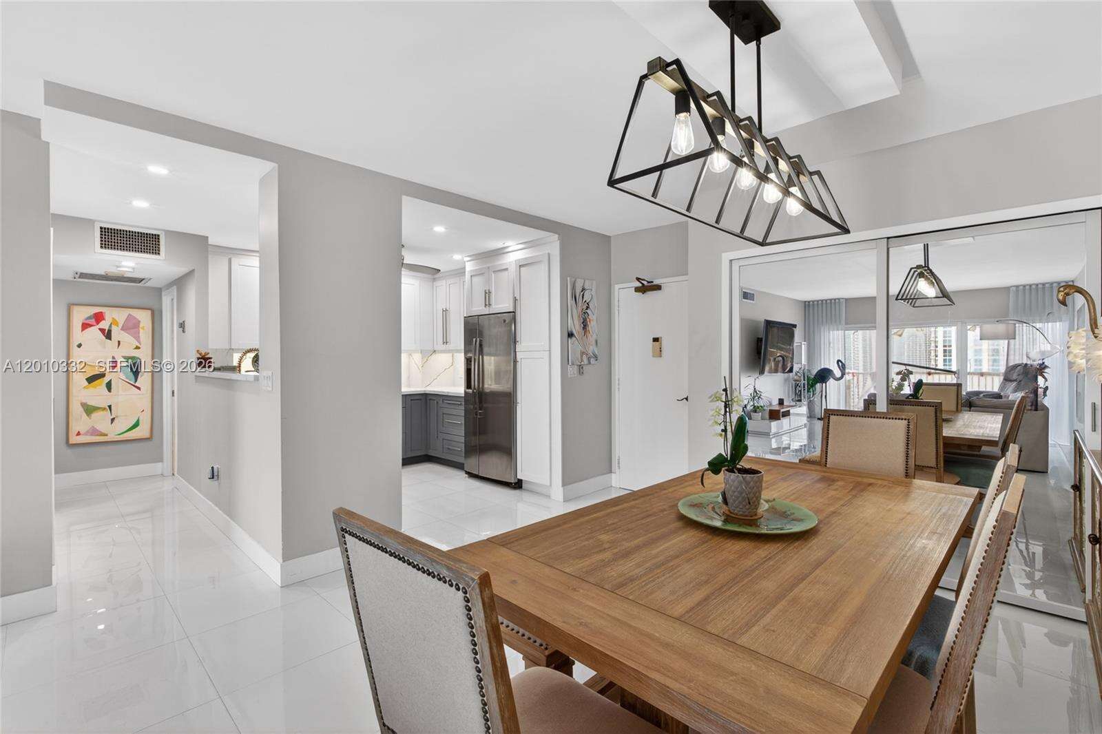 The Hemispheres at 1985 Ocean Dr, Hallandale Beach, FL 33009 - For Sale photo 18