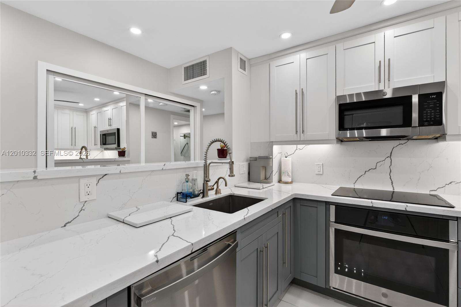 The Hemispheres at 1985 Ocean Dr, Hallandale Beach, FL 33009 - For Sale photo 24