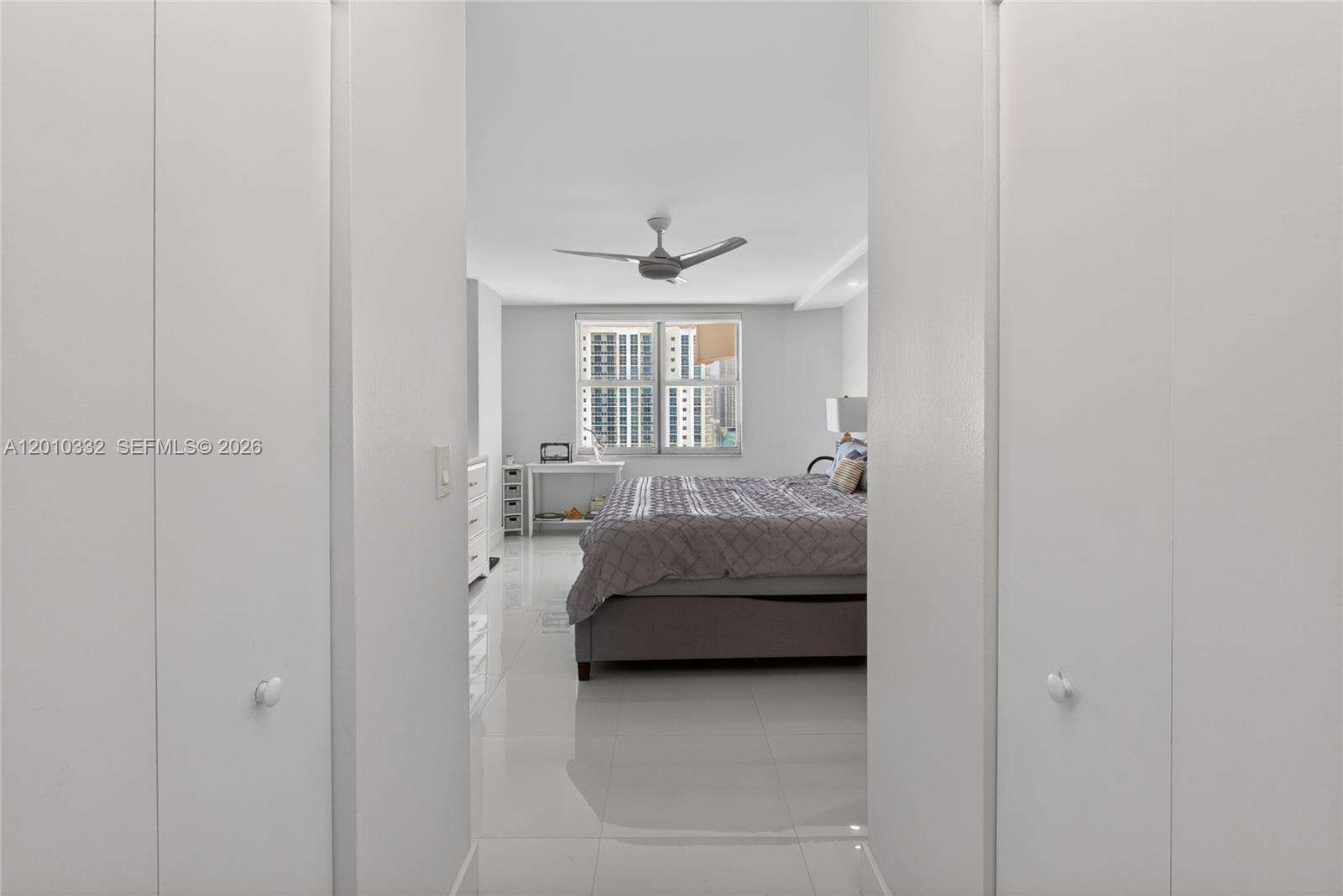 The Hemispheres at 1985 Ocean Dr, Hallandale Beach, FL 33009 - For Sale photo 27