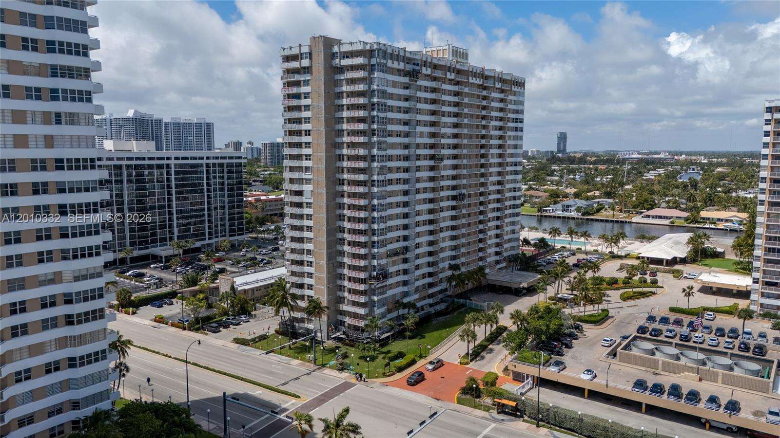 The Hemispheres at 1985 Ocean Dr, Hallandale Beach, FL 33009 - For Sale photo 63