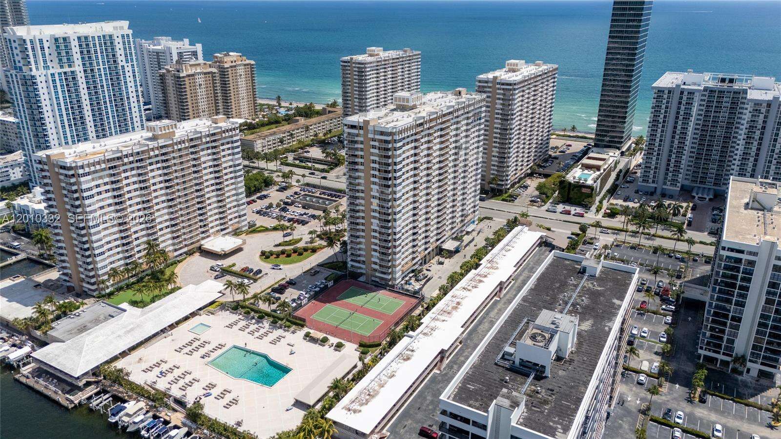 The Hemispheres at 1985 Ocean Dr, Hallandale Beach, FL 33009 - For Sale photo 65