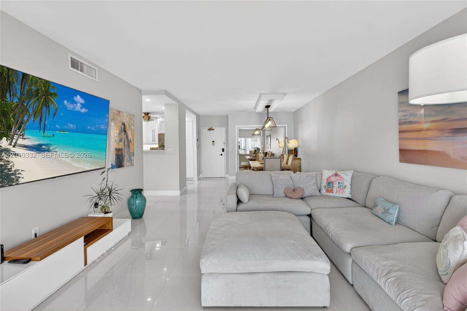 The Hemispheres at 1985 Ocean Dr, Hallandale Beach, FL 33009 - For Sale photo 10