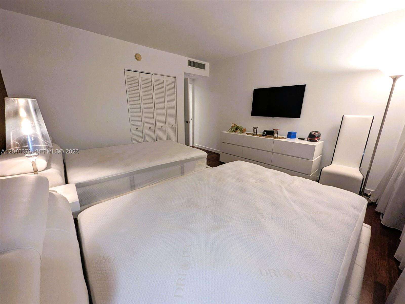 5600 Collins Ave, Miami Beach, FL 33140 - For Sale photo 22