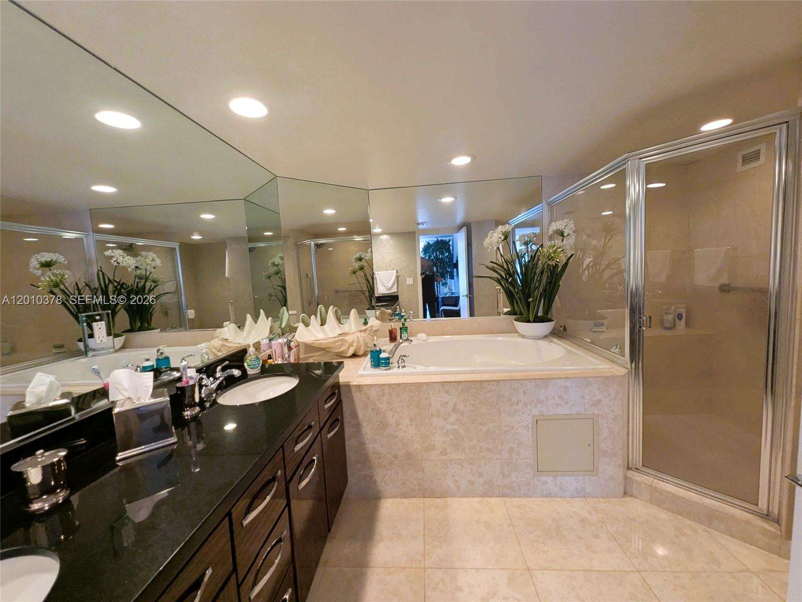 5600 Collins Ave, Miami Beach, FL 33140 - For Sale photo 33