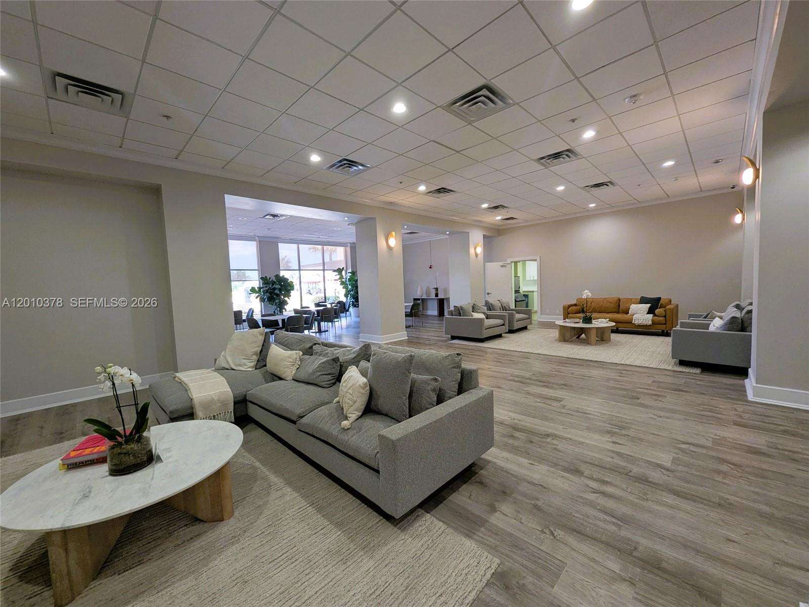 5600 Collins Ave, Miami Beach, FL 33140 - For Sale photo 44