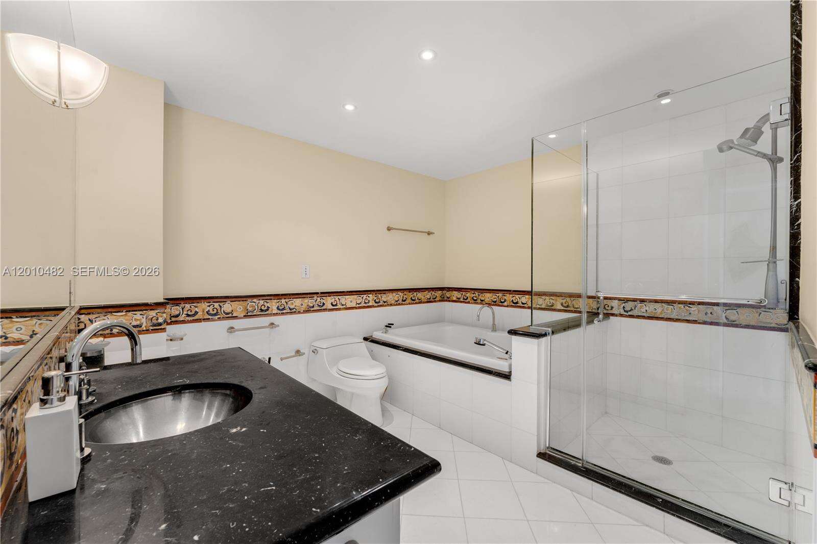 Bentley Bay at 520 W Ave, Miami Beach, FL 33139 - For Sale photo 12