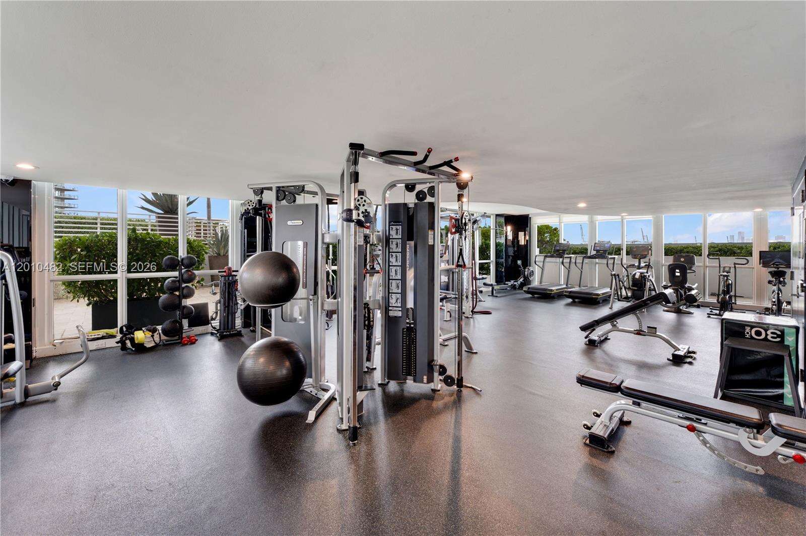 Bentley Bay at 520 W Ave, Miami Beach, FL 33139 - For Sale photo 27
