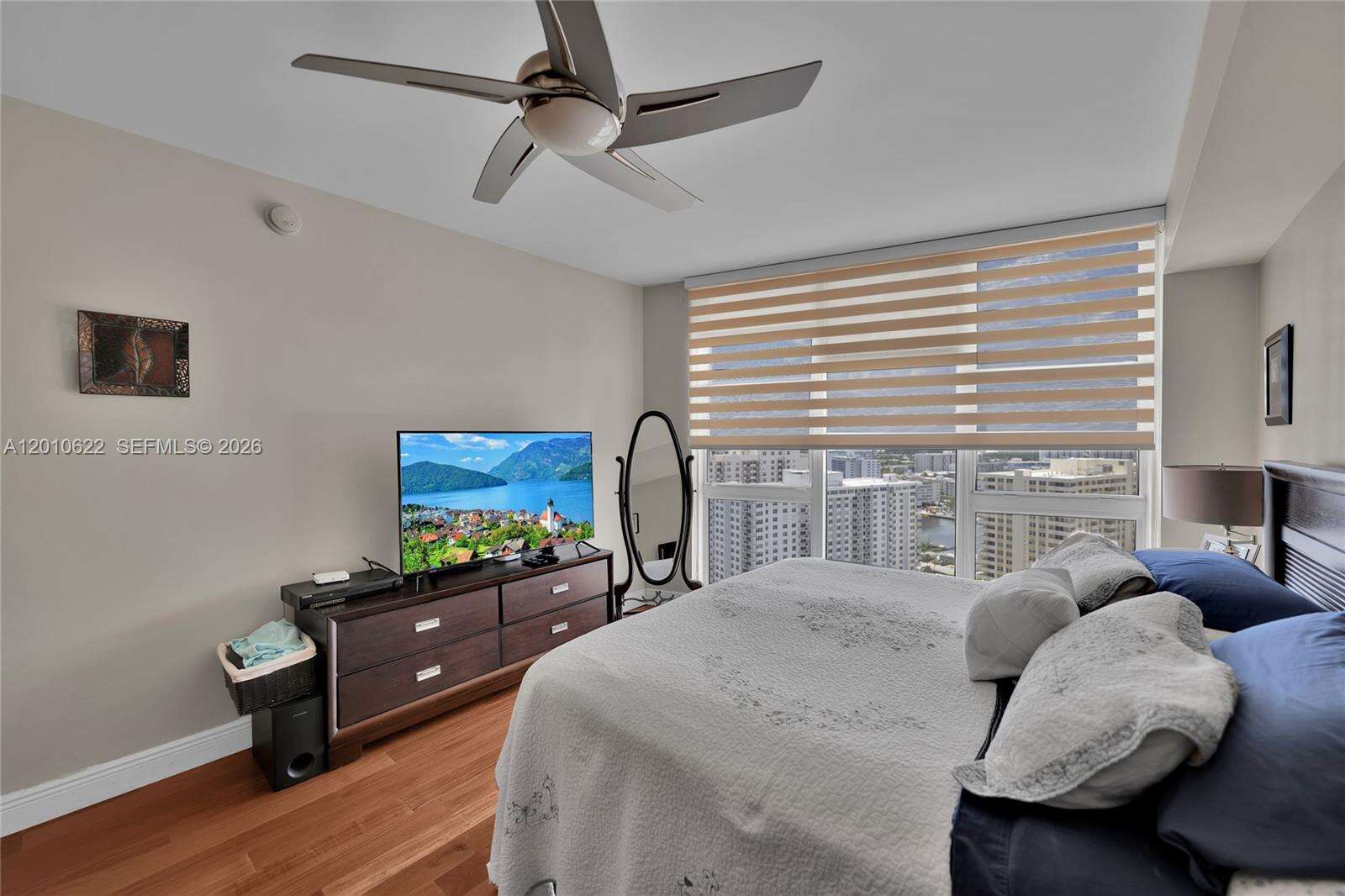 BEACH CLUB THREE - 1800 Ocean Dr, Hallandale Beach, FL 33009 | Picture 18