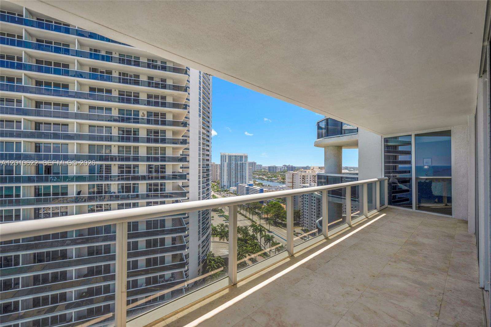 BEACH CLUB THREE - 1800 Ocean Dr, Hallandale Beach, FL 33009 | Picture 25