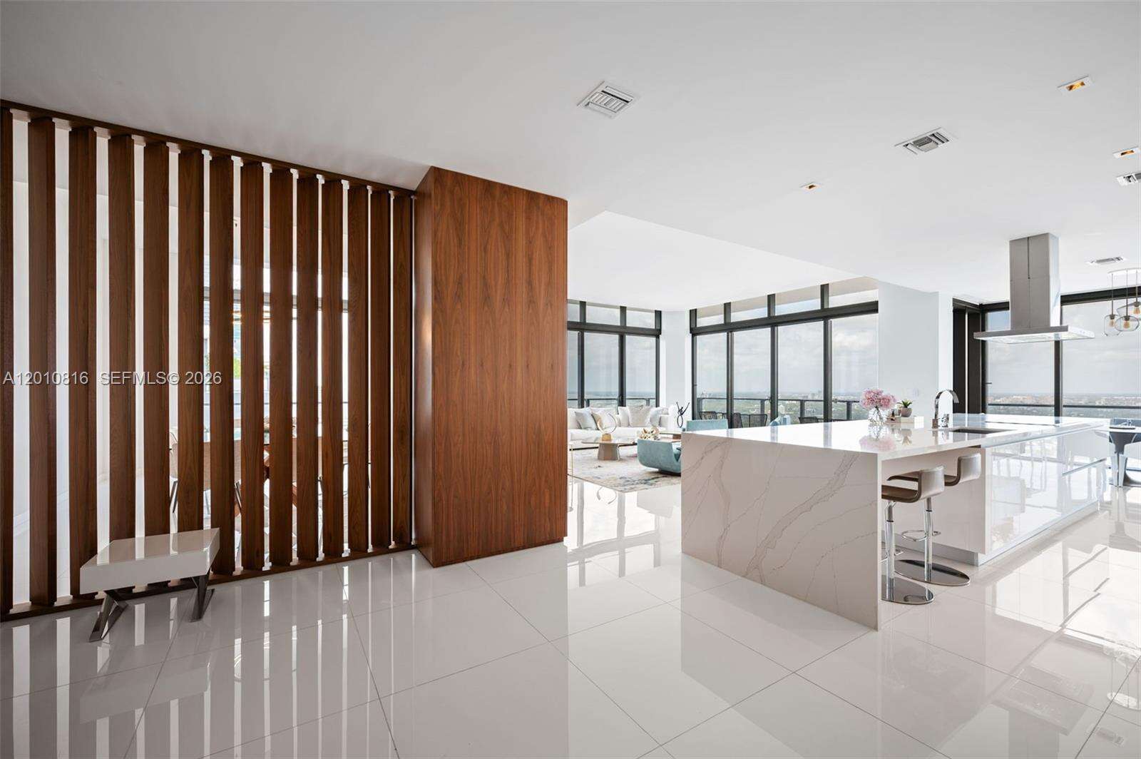 Rise Brickell at 88 7 St, Miami, FL 33130 - For Sale photo 1