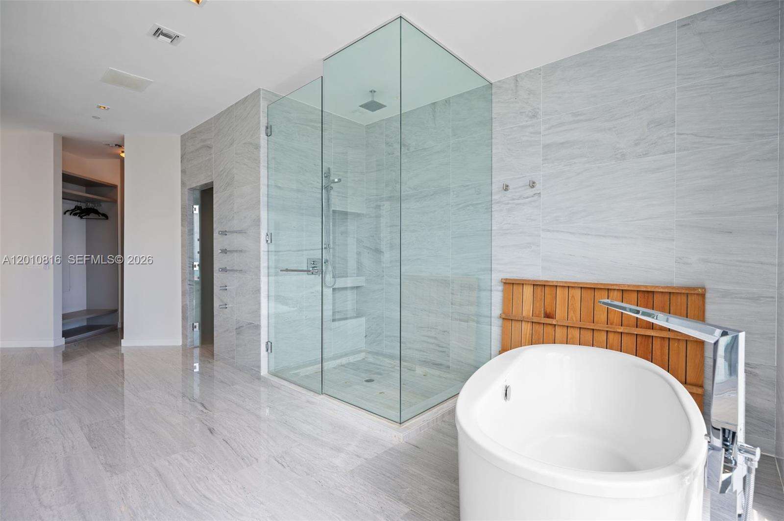 Rise Brickell at 88 7 St, Miami, FL 33130 - For Sale photo 16