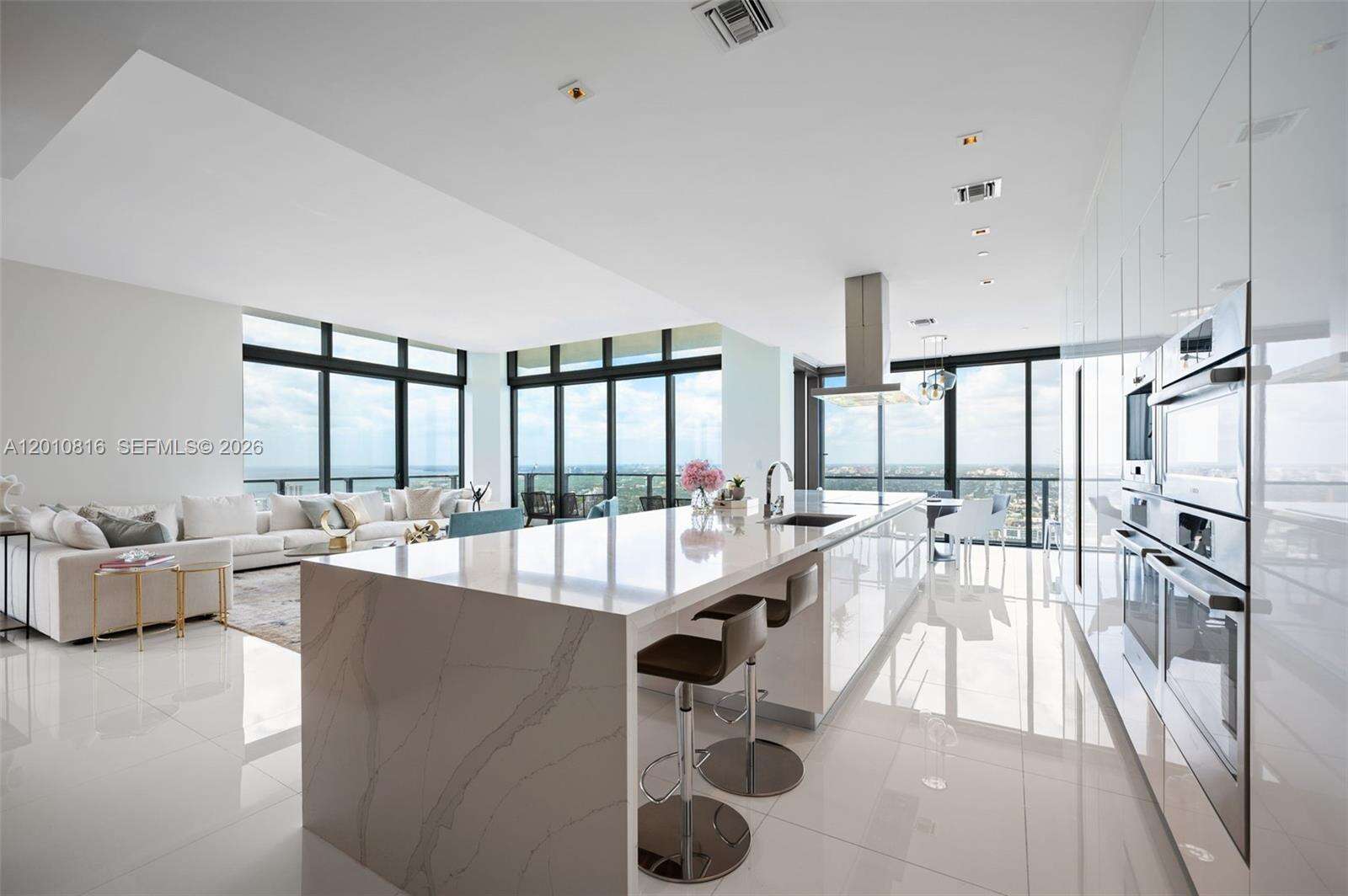 Rise Brickell at 88 7 St, Miami, FL 33130 - For Sale photo 7