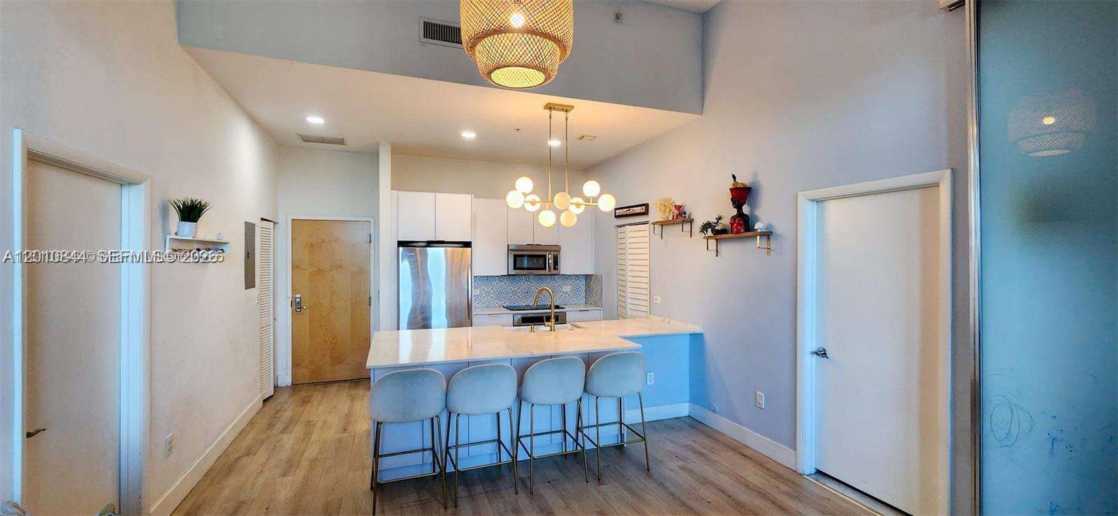 Vizcayne North at 244 Biscayne Blvd, Miami, FL 33132 - For Sale photo 3