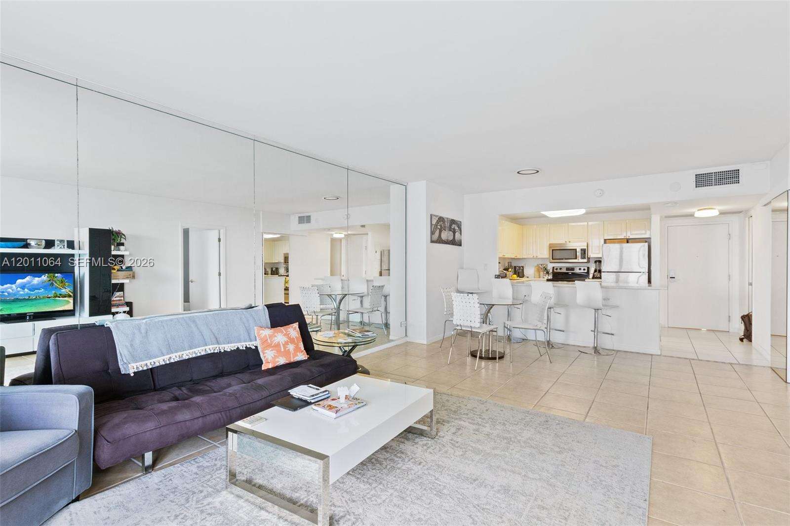 RONEY PALACE - 2301 Collins Ave, Miami Beach, FL 33139 | Picture 5
