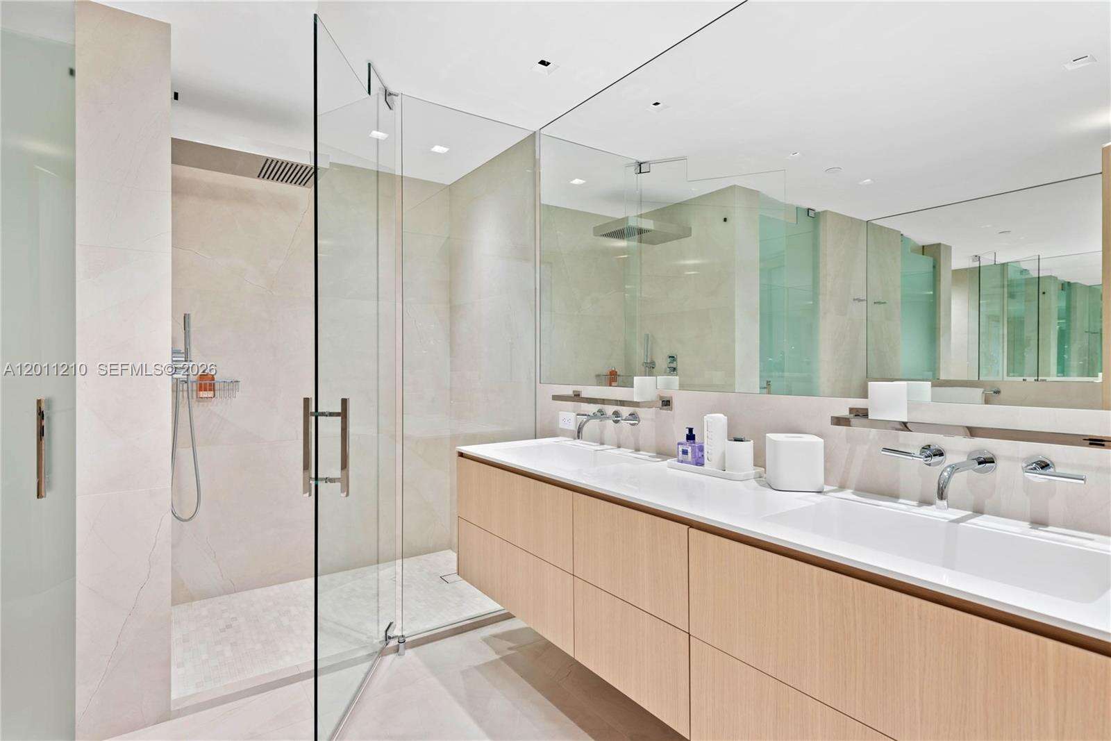 SEASIDE - 19242 Fisher Island Dr, Miami Beach, FL 33109 | Picture 23