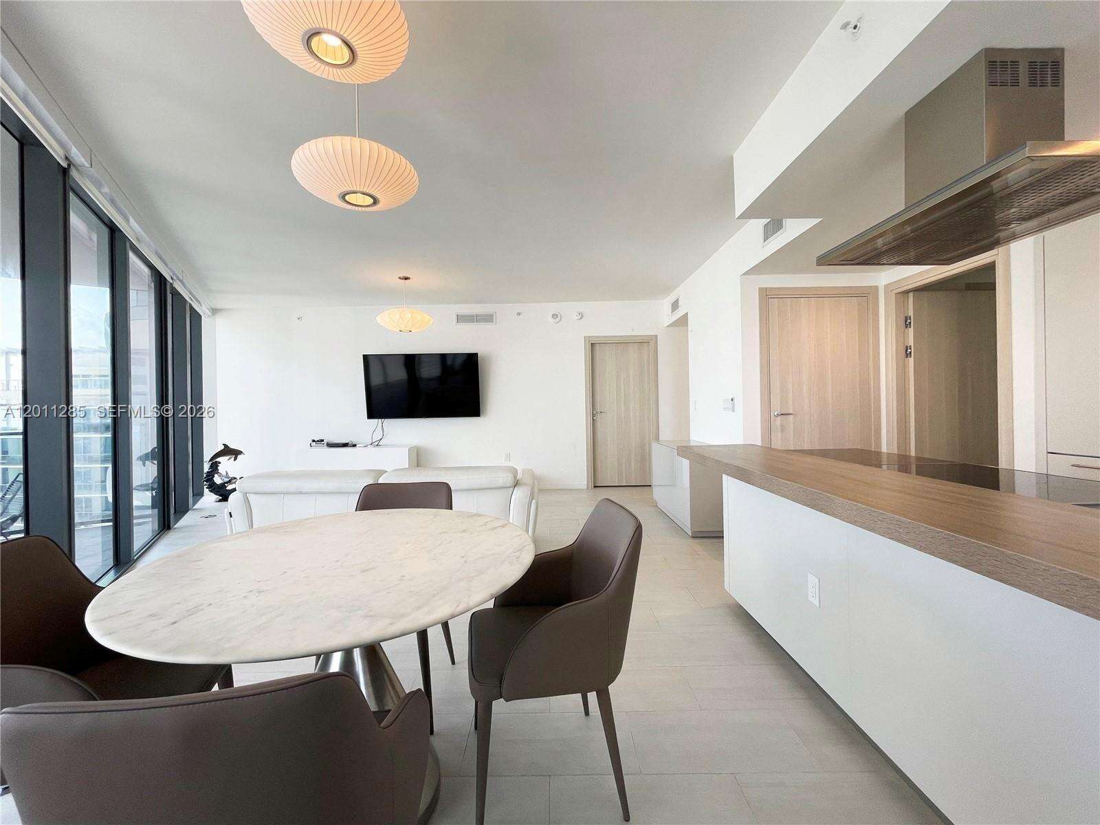 BRICKELL FLATIRON - 1000 Brickell Plz, Miami, FL 33131 | Picture 5