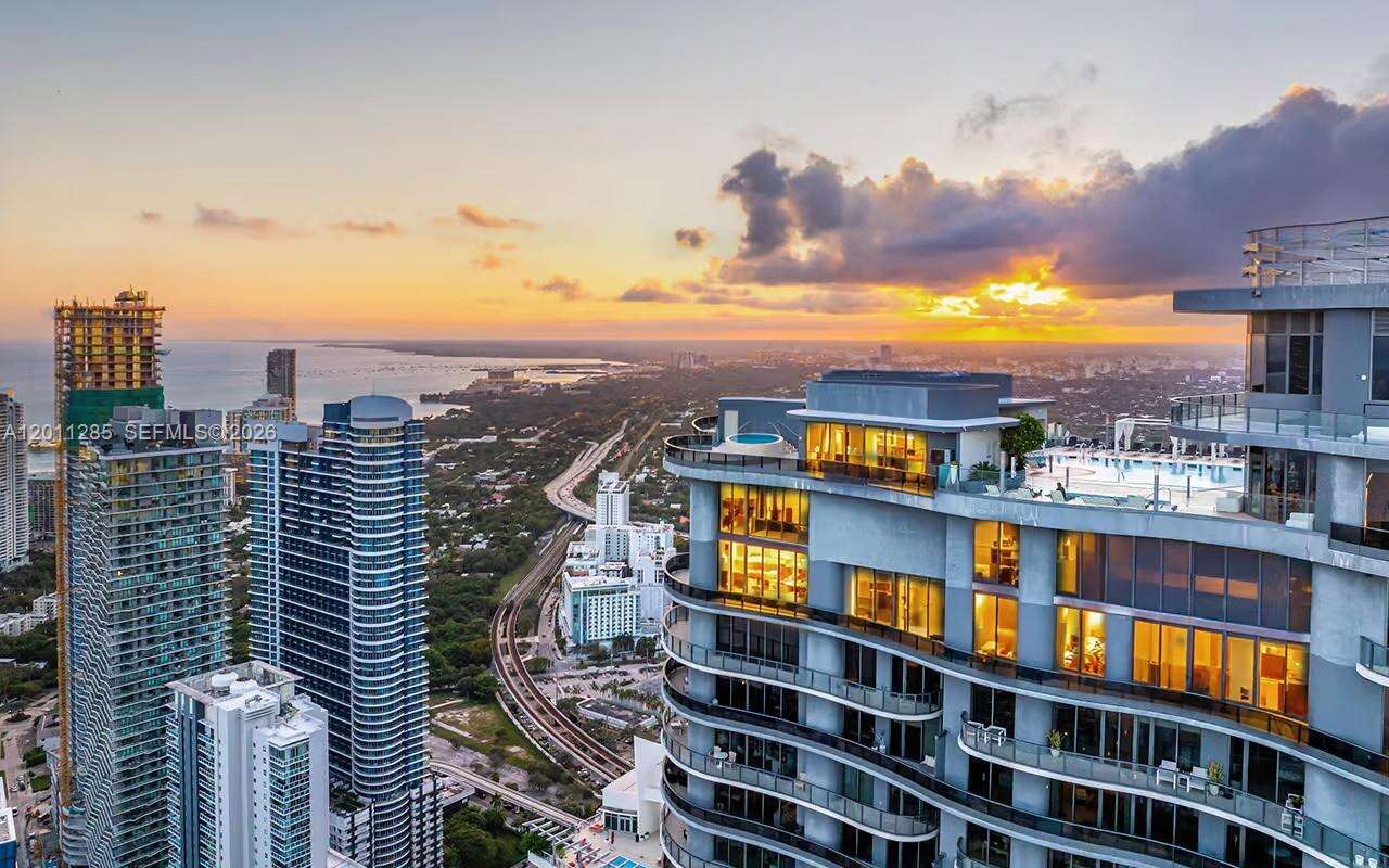 BRICKELL FLATIRON - 1000 Brickell Plz, Miami, FL 33131 | Picture 50
