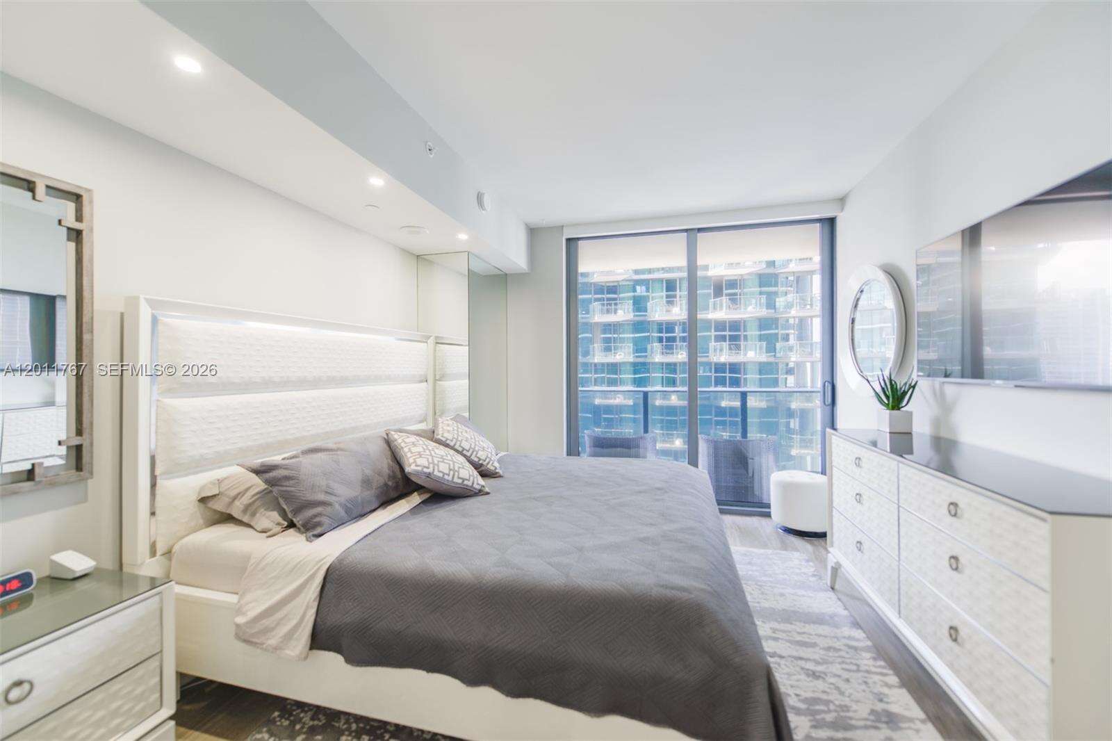 Sls Lux at 801 Miami Ave, Miami, FL 33130 - For Sale photo 18
