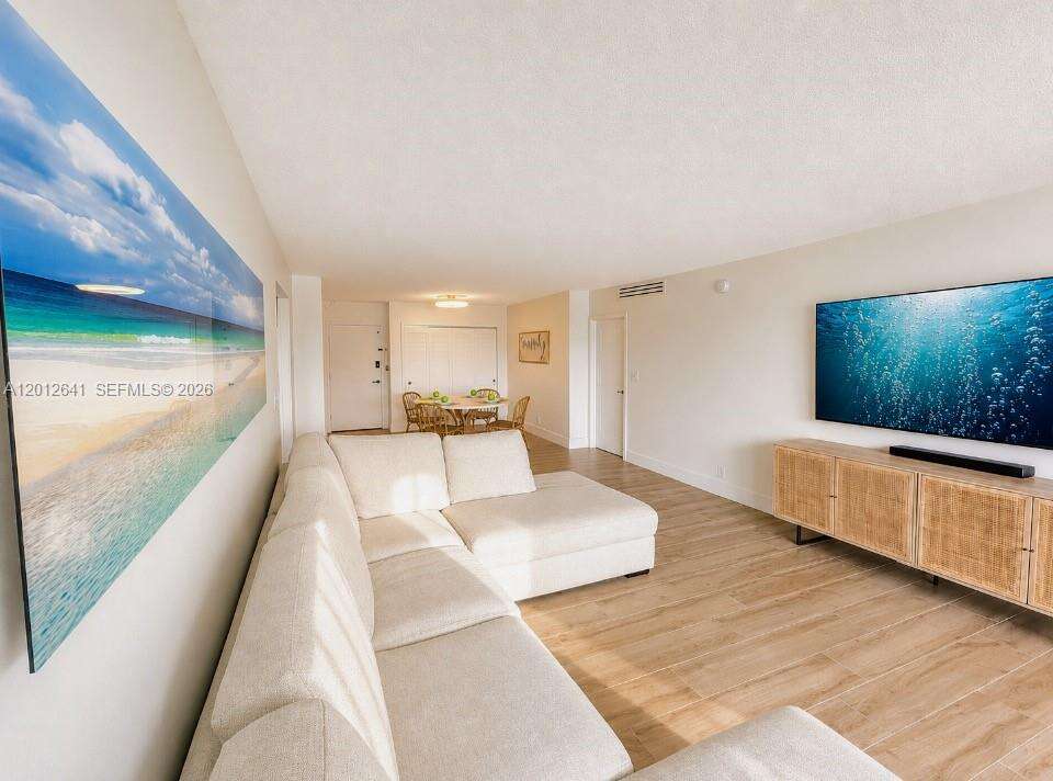Parker Plaza at 2030 Ocean Dr, Hallandale Beach, FL 33009 - For Sale photo 12